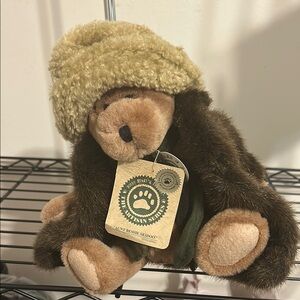 Boyds Bear tan and Brown Plush Accent Decor